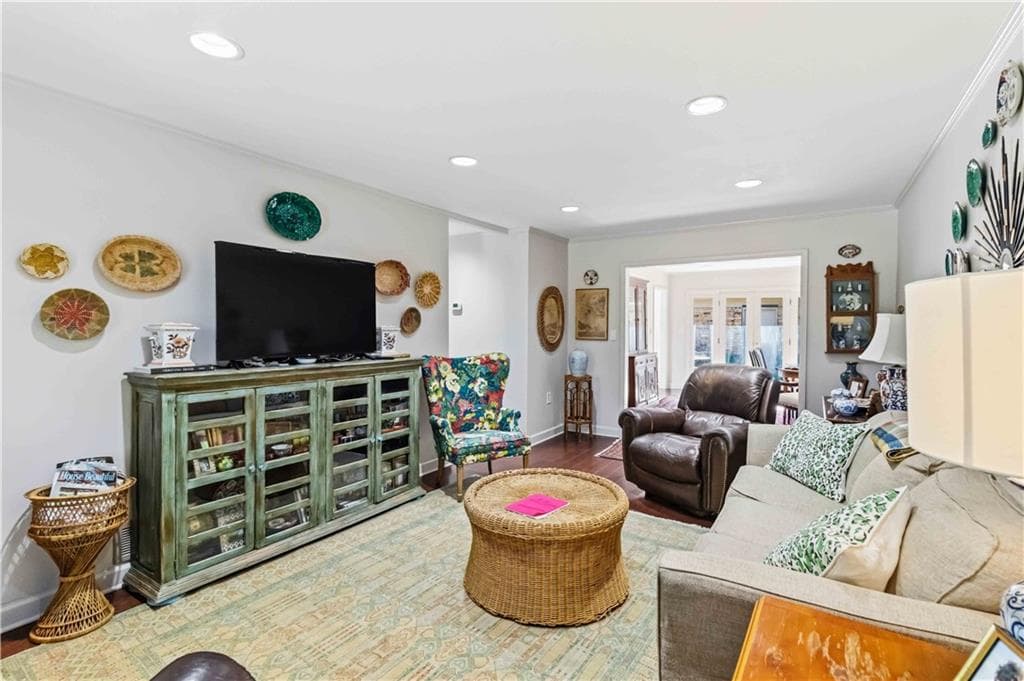 2 bedroom, 2 bathroom, 1,260 sq ft condominium for sale at 3301 Stonecrest Court, Atlanta, GA 30341 — photo 6