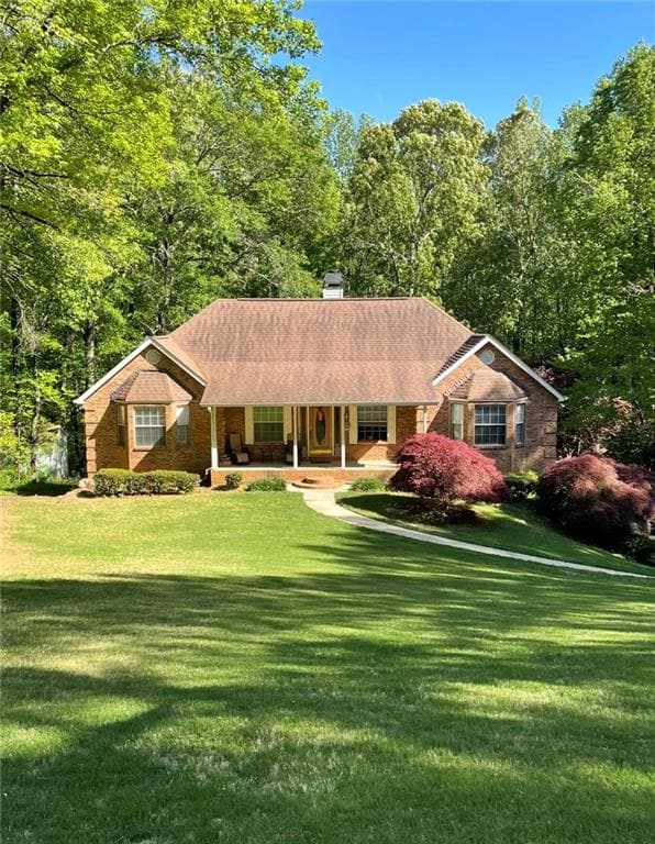 1 bedroom, 1 bathroom, 1,918 sq ft single family residence for rent at 145 Gill Lane, Stockbridge, GA 30281 for $850 a month — photo 1 of 12