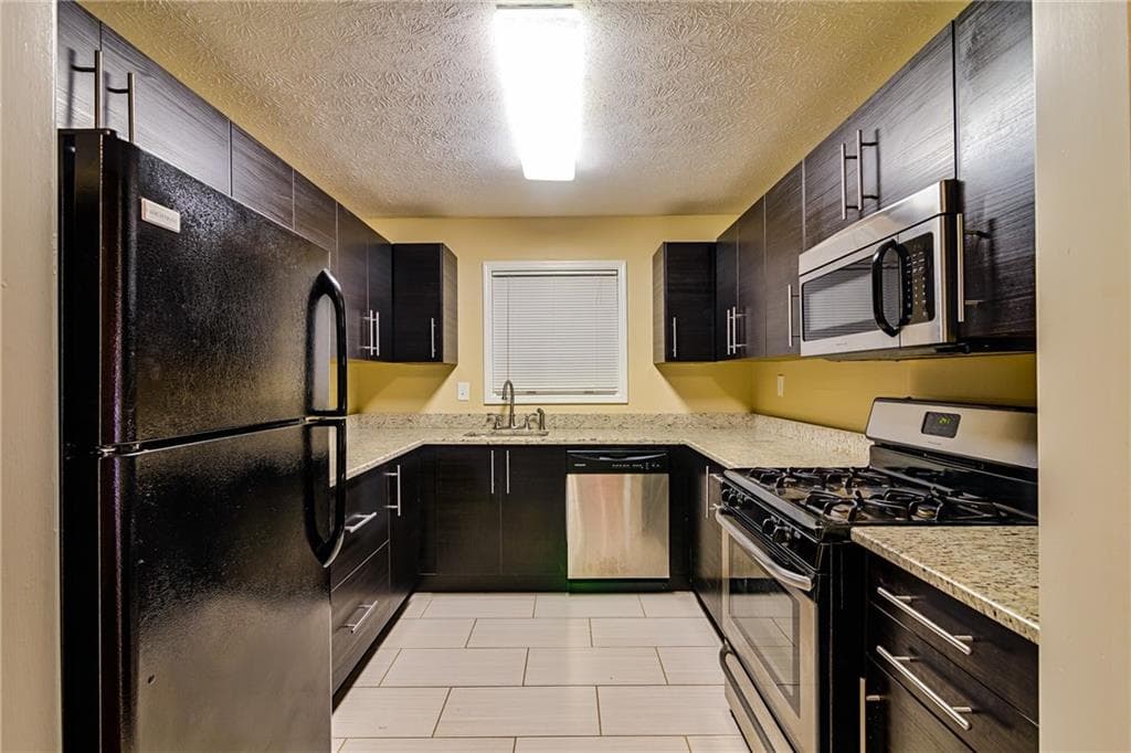 2 bedroom, 1 bathroom, 1,097 sq ft condominium for rent at 1808 Augusta Drive, Marietta, GA 30067 for $1,545 a month — photo 7