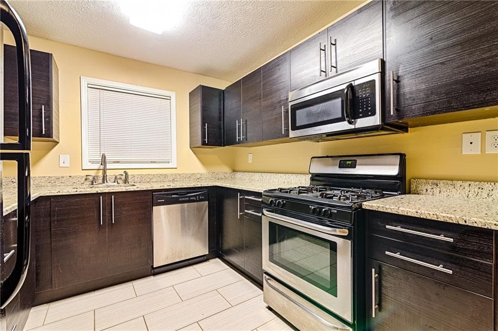 2 bedroom, 1 bathroom, 1,097 sq ft condominium for rent at 1808 Augusta Drive, Marietta, GA 30067 for $1,545 a month — photo 8
