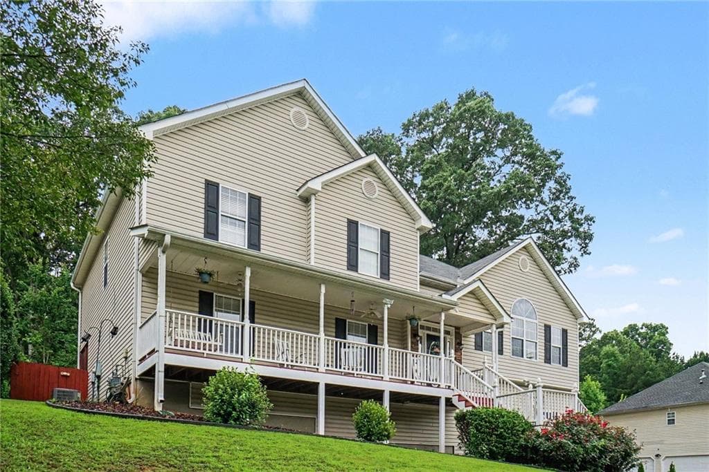 4 bedroom, 3 bathroom, 2,480 sq ft single family residence for sale at 250 Sable Trace Drive, Acworth, GA 30102 — photo 2