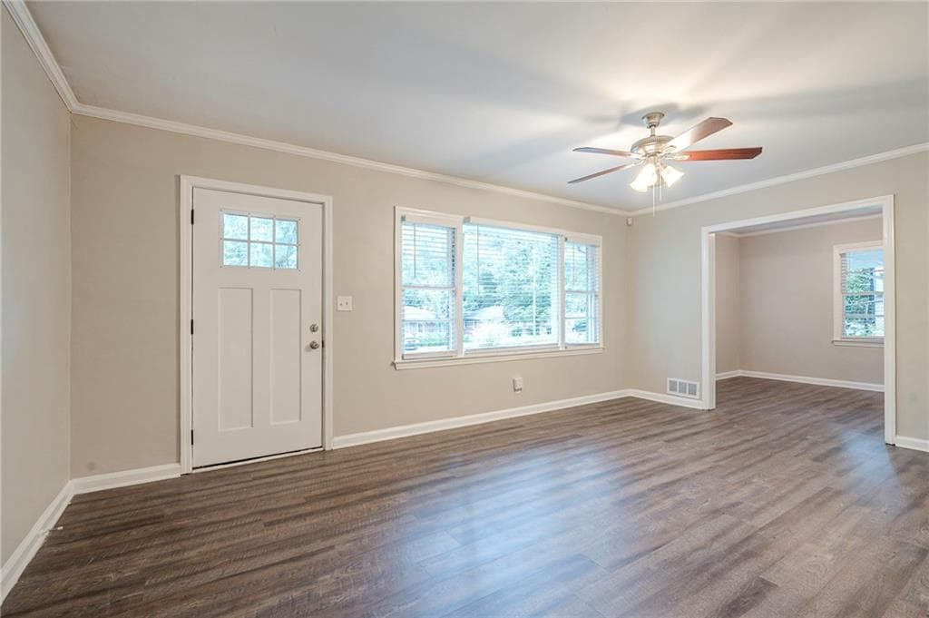 3 bedroom, 1 bathroom, 1,218 sq ft single family residence for sale at 2450 Springdale Road, Atlanta, GA 30315 — photo 9