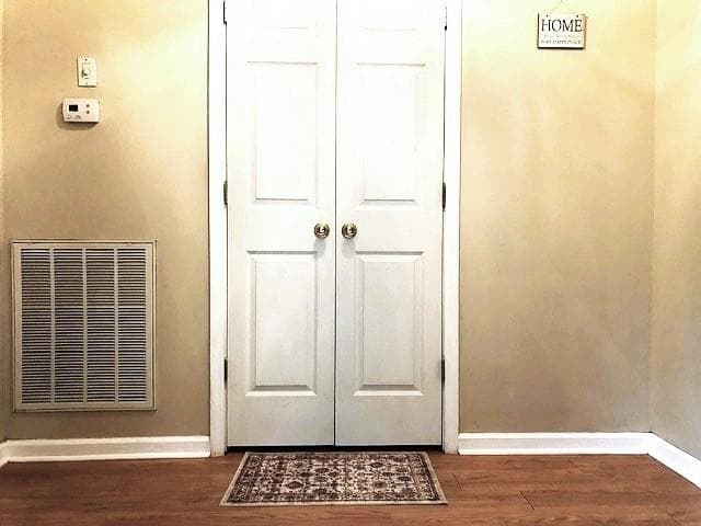 3 bedroom, 2 bathroom, 2,100 sq ft single family residence for sale at 960 Mcentyre Loop, Calhoun, GA 30701 — photo 8