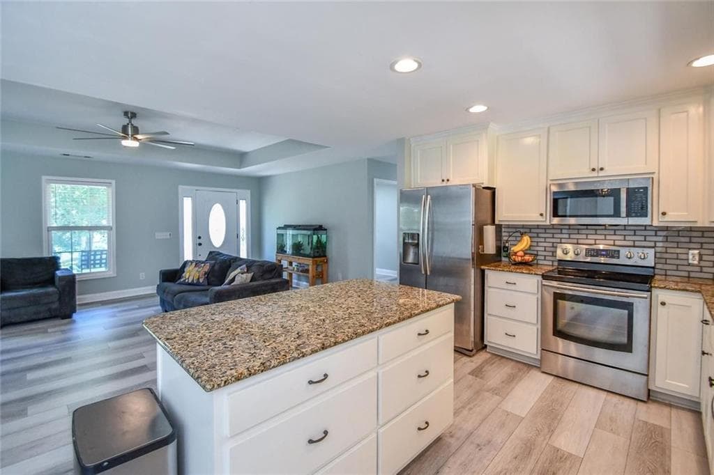 3 bedroom, 2 bathroom, 1,785 sq ft single family residence for sale at 75 Eastgate Drive, Dawsonville, GA 30534 — photo 8
