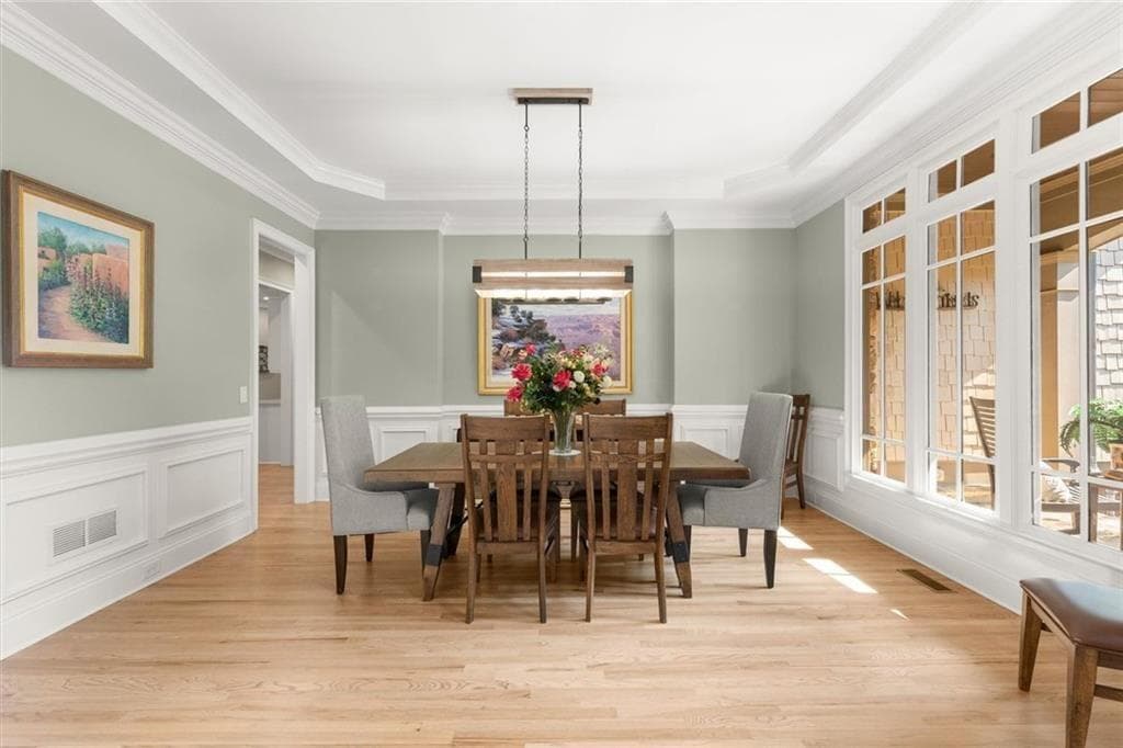 7 bedroom, 6 bathroom, 8,433 sq ft single family residence for sale at 1225 Waterfall Lane, Acworth, GA 30101 — photo 10