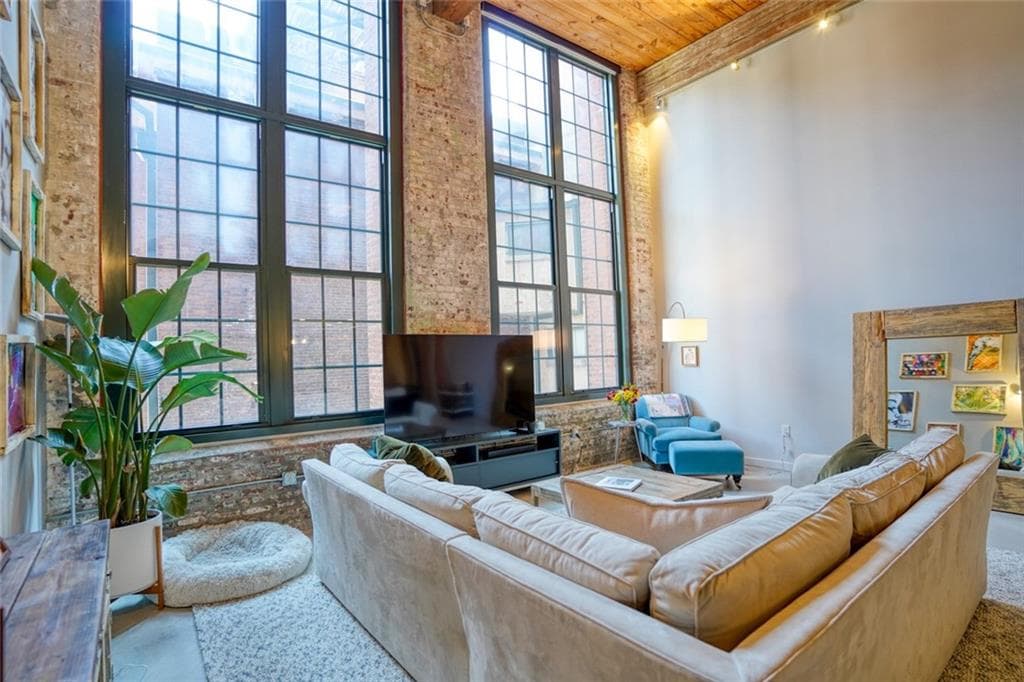 1 bedroom, 1 bathroom condominium for rent at 170 Boulevard 208E, Atlanta, GA 30312 for $4,000 a month — photo 3