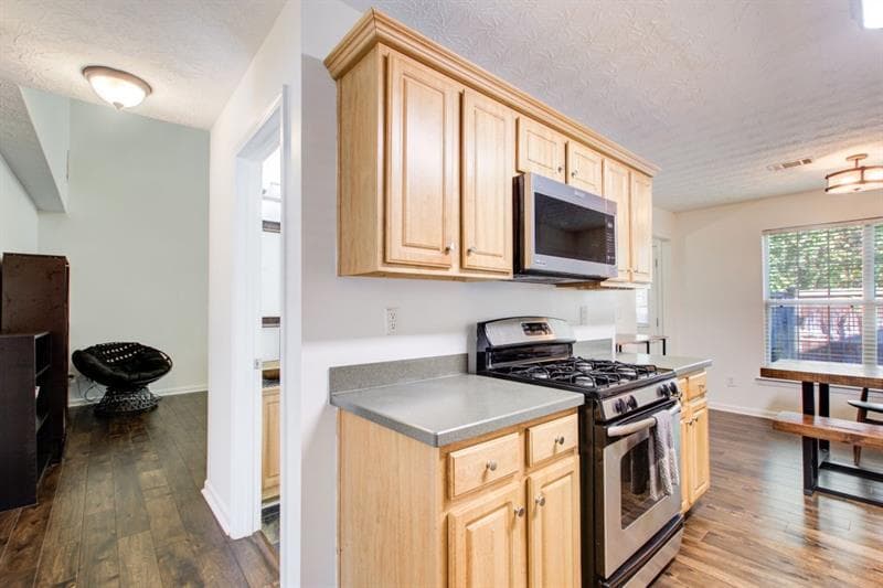 3 bedroom, 3 bathroom single family residence for rent at 1204 Gates Circle, Atlanta, GA 30316 for $2,375 a month — photo 6