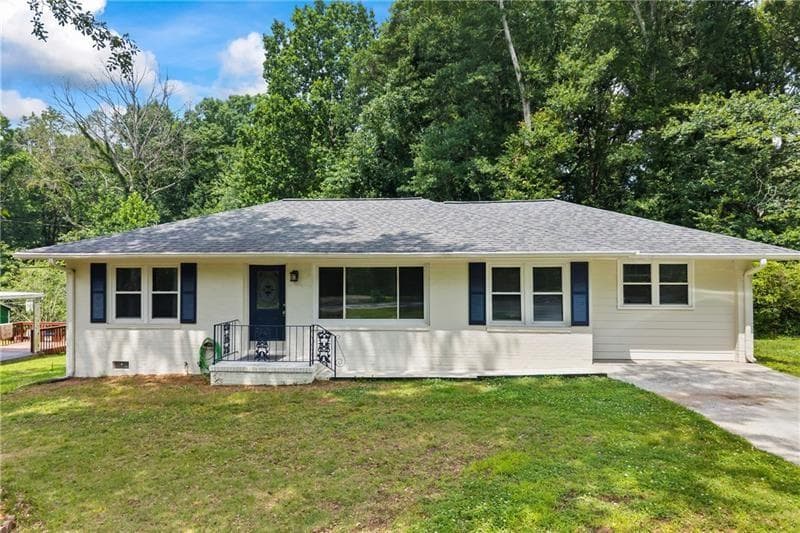 3 bedroom, 2 bathroom, 1,328 sq ft single family residence for rent at 1314 Hidden Circle, Sugar Hill, GA 30518 for $2,100 a month — photo 1 of 28