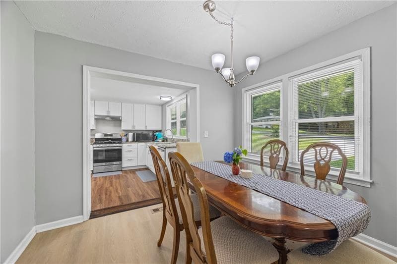 3 bedroom, 2 bathroom, 1,328 sq ft single family residence for rent at 1314 Hidden Circle, Sugar Hill, GA 30518 for $2,100 a month — photo 10