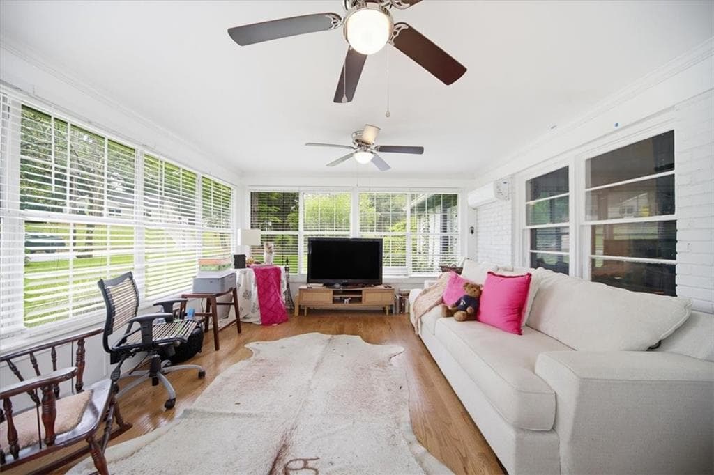 3 bedroom, 2 bathroom, 1,272 sq ft single family residence for sale at 2631 Patrick Court, Atlanta, GA 30317 — photo 3
