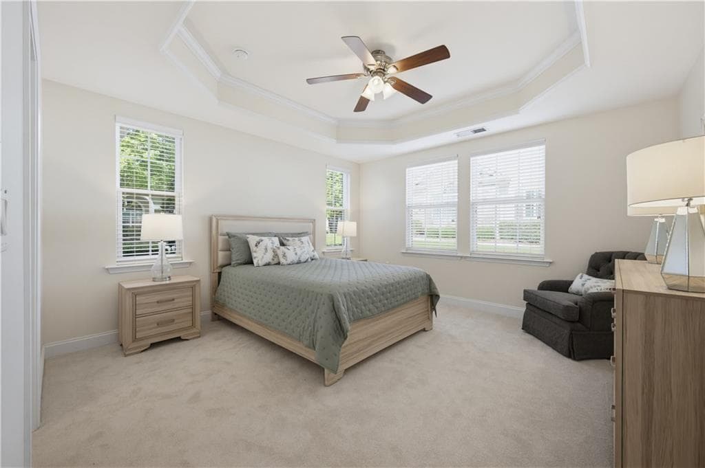 3 bedroom, 3 bathroom, 2,282 sq ft condominium under contract at 2711 Grapevine Circle, Cumming, GA 30041 — photo 7