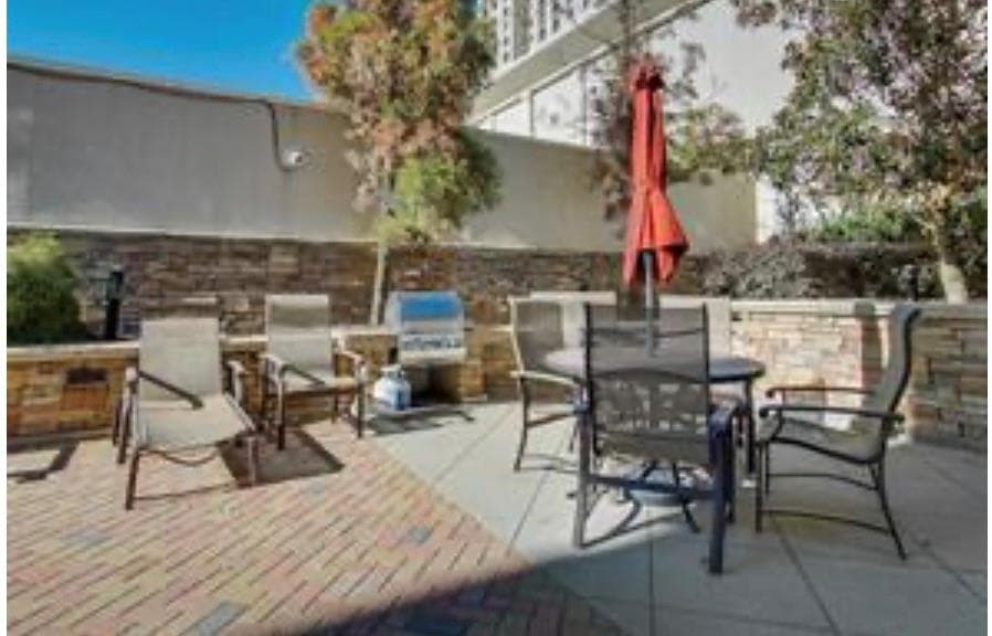 2 bedroom, 2 bathroom, 1,233 sq ft condominium for rent at 3040 Peachtree Road 1911, Atlanta, GA 30305 for $3,600 a month — photo 10