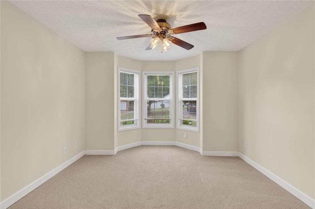 2 bedroom, 2 bathroom, 988 sq ft single family residence under contract at 1158 Britley Park Lane, Woodstock, GA 30189 — photo 8