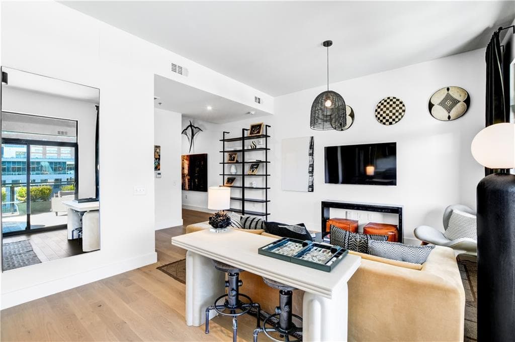1 bedroom, 1 bathroom, 630 sq ft condominium for sale at 567 Ponce De Leon Avenue 412, Atlanta, GA 30308 — photo 10