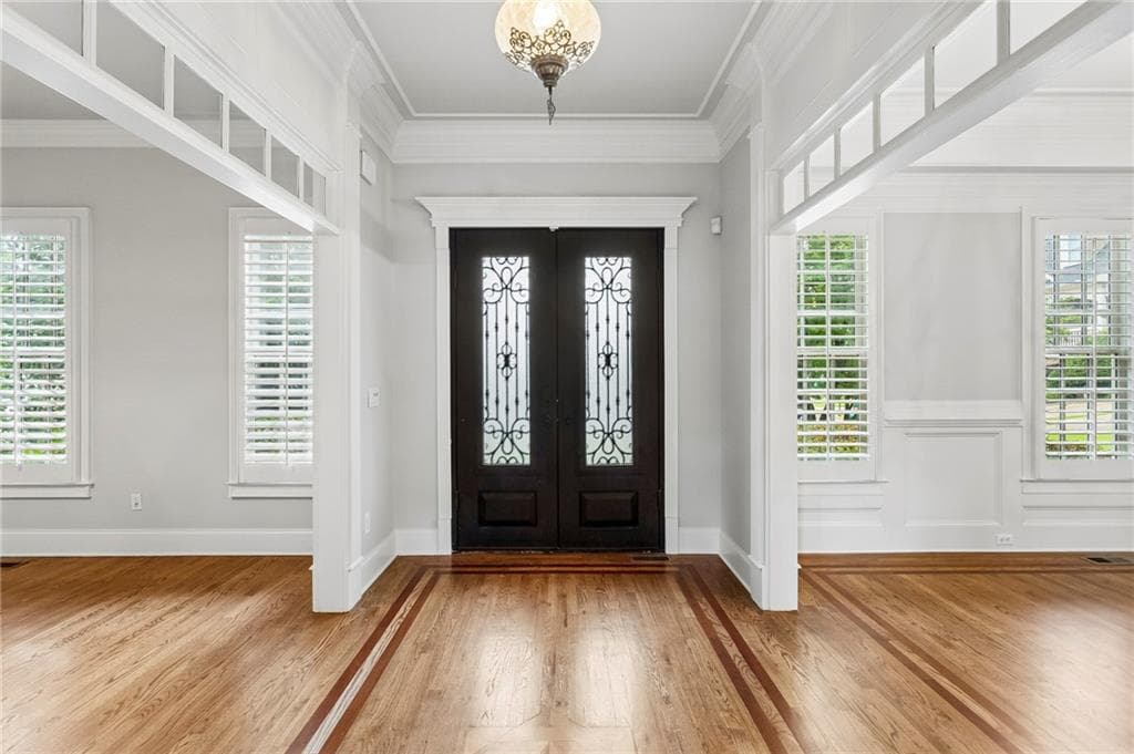 6 bedroom, 4 bathroom, 5,498 sq ft single family residence for sale at 1961 Lois Pointe, Smyrna, GA 30080 — photo 2