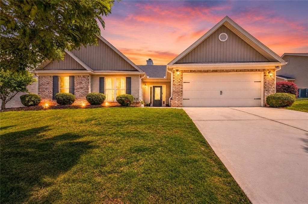 558 River Mist Circle, Jefferson, GA 30549 — most recent listing photo