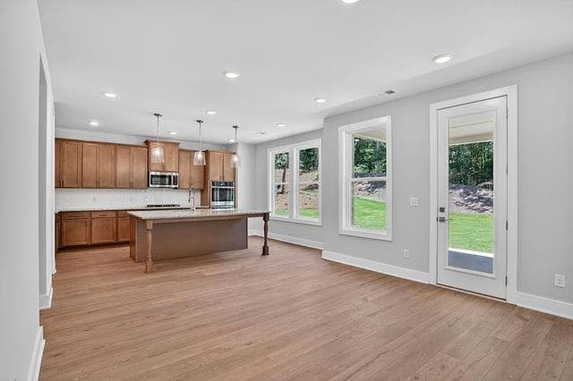 4 bedroom, 3 bathroom, 2,344 sq ft single family residence for sale at 2537 Parkside Way Lot 399, Gainesville, GA 30507 — photo 9