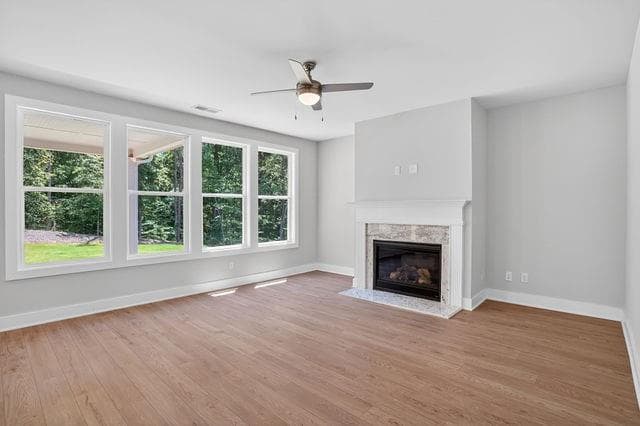 4 bedroom, 3 bathroom, 2,344 sq ft single family residence for sale at 2537 Parkside Way Lot 399, Gainesville, GA 30507 — photo 10