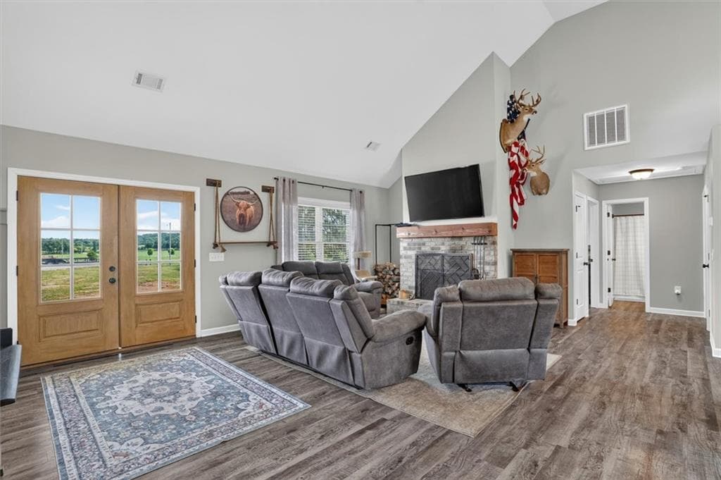 3 bedroom, 2 bathroom, 1,649 sq ft single family residence for sale at 267 Hammond Road, Calhoun, GA 30701 — photo 6
