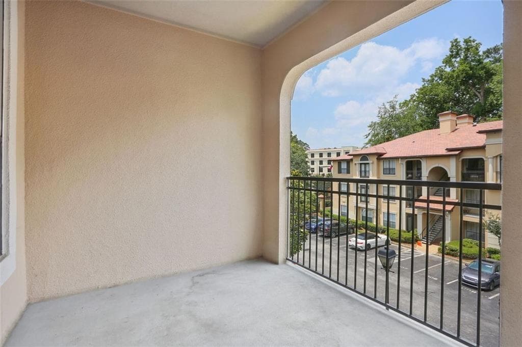 2 bedroom, 2 bathroom, 1,160 sq ft condominium for rent at 3777 Peachtree Road 331, Atlanta, GA 30319 for $2,000 a month — photo 8