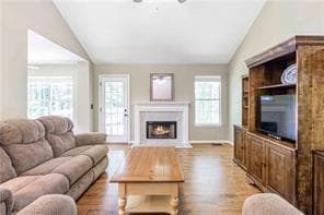 3 bedroom, 3 bathroom, 2,141 sq ft single family residence for sale at 7825 Silversmith Court, Cumming, GA 30028 — photo 4