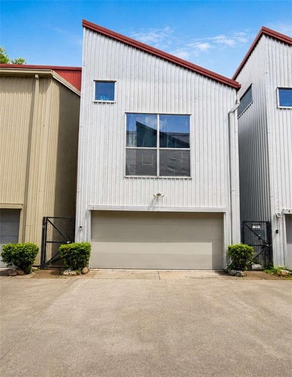 2 bedroom, 2 bathroom, 1,420 sq ft townhouse for rent at 241 Maynard Terrace 5, Atlanta, GA 30316 for $2,400 a month — photo 1 of 25