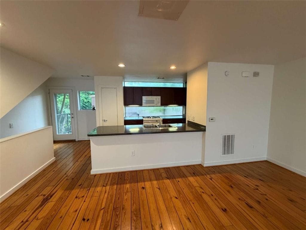 2 bedroom, 2 bathroom, 1,420 sq ft townhouse for rent at 241 Maynard Terrace 5, Atlanta, GA 30316 for $2,400 a month — photo 9