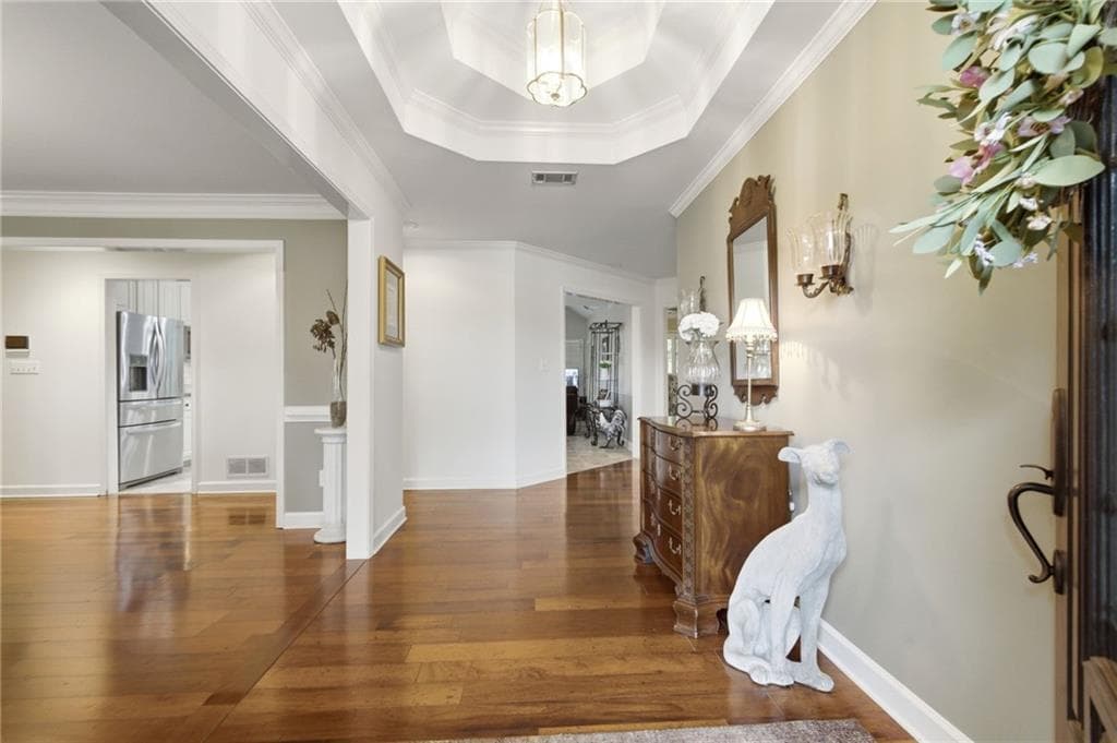 3 bedroom, 3 bathroom, 2,616 sq ft single family residence under contract at 965 Knoll Crest Court, Alpharetta, GA 30004 — photo 4