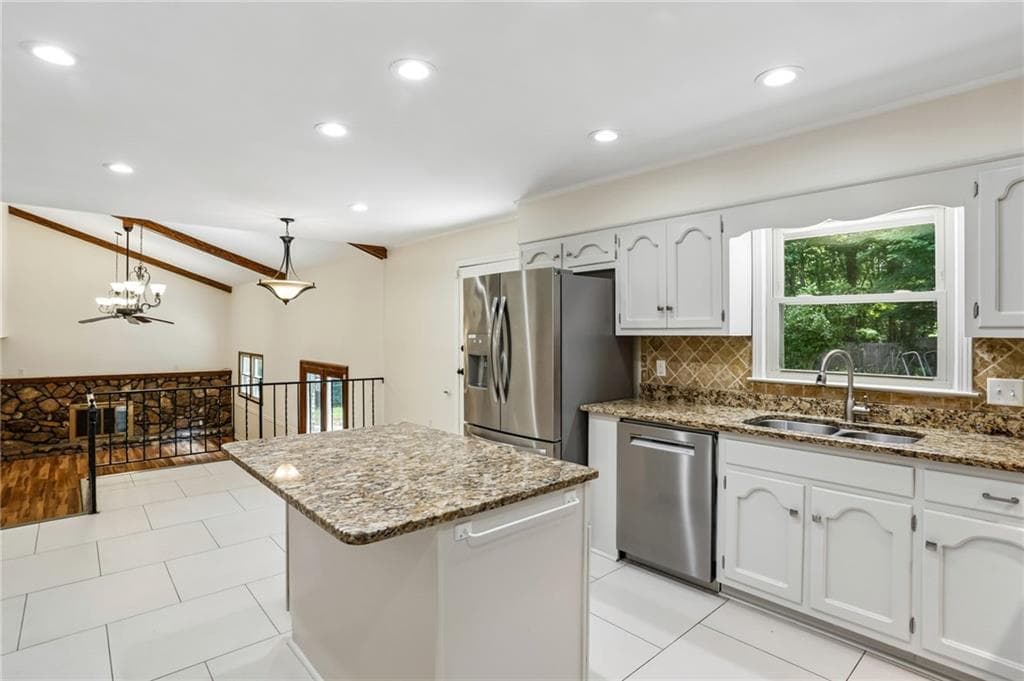 4 bedroom, 3 bathroom, 3,518 sq ft single family residence under contract at 2032 Gunstock Drive, Tucker, GA 30087 — photo 10