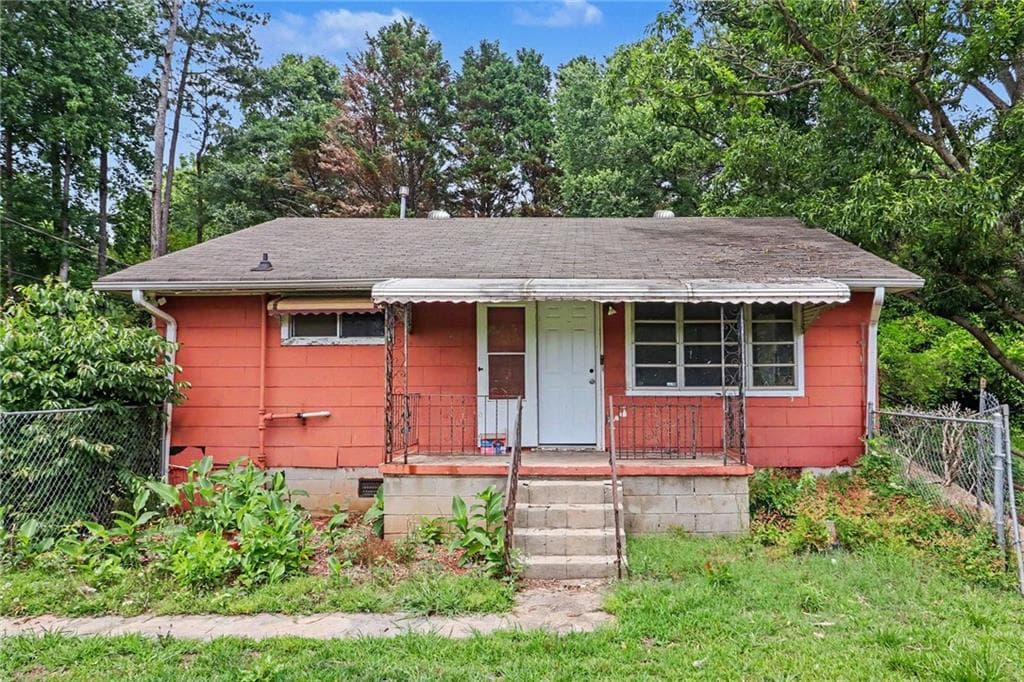 3 bedroom, 2 bathroom, 1,333 sq ft single family residence for sale at 2295 Bethsaida Road, Riverdale, GA 30296 — photo 2