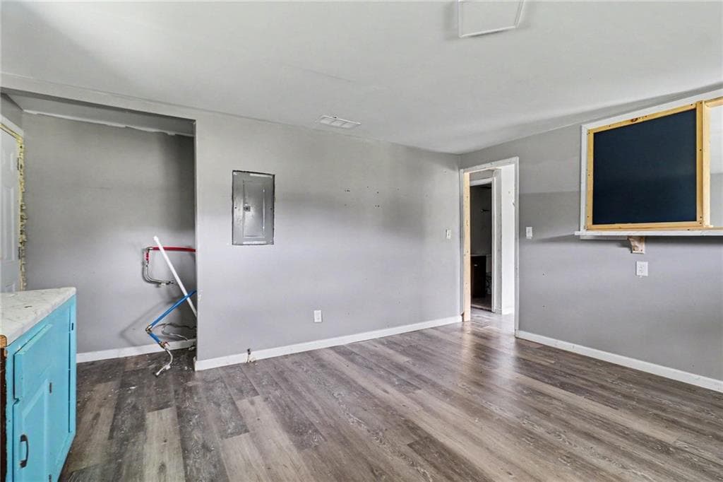 3 bedroom, 2 bathroom, 1,333 sq ft single family residence for sale at 2295 Bethsaida Road, Riverdale, GA 30296 — photo 6