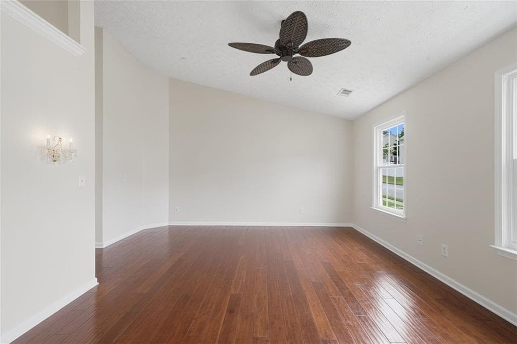 2 bedroom, 2 bathroom, 912 sq ft single family residence for sale at 628 Spanish Oak Drive, Acworth, GA 30102 — photo 6