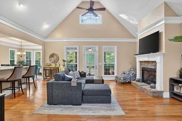 4 bedroom, 4 bathroom, 3,672 sq ft single family residence under contract at 8179 Pineview Court, Villa Rica, GA 30180 — photo 4