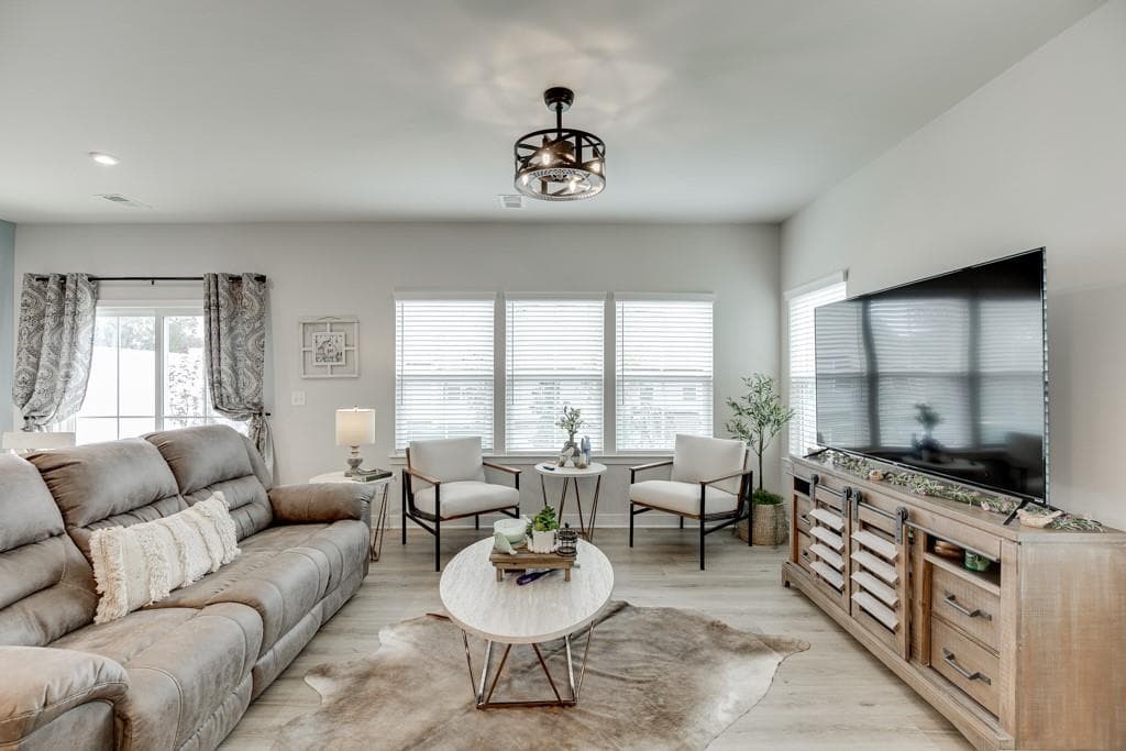 3 bedroom, 3 bathroom, 1,924 sq ft townhouse for sale at 148 Salt Lake Lane, Hoschton, GA 30548 — photo 10