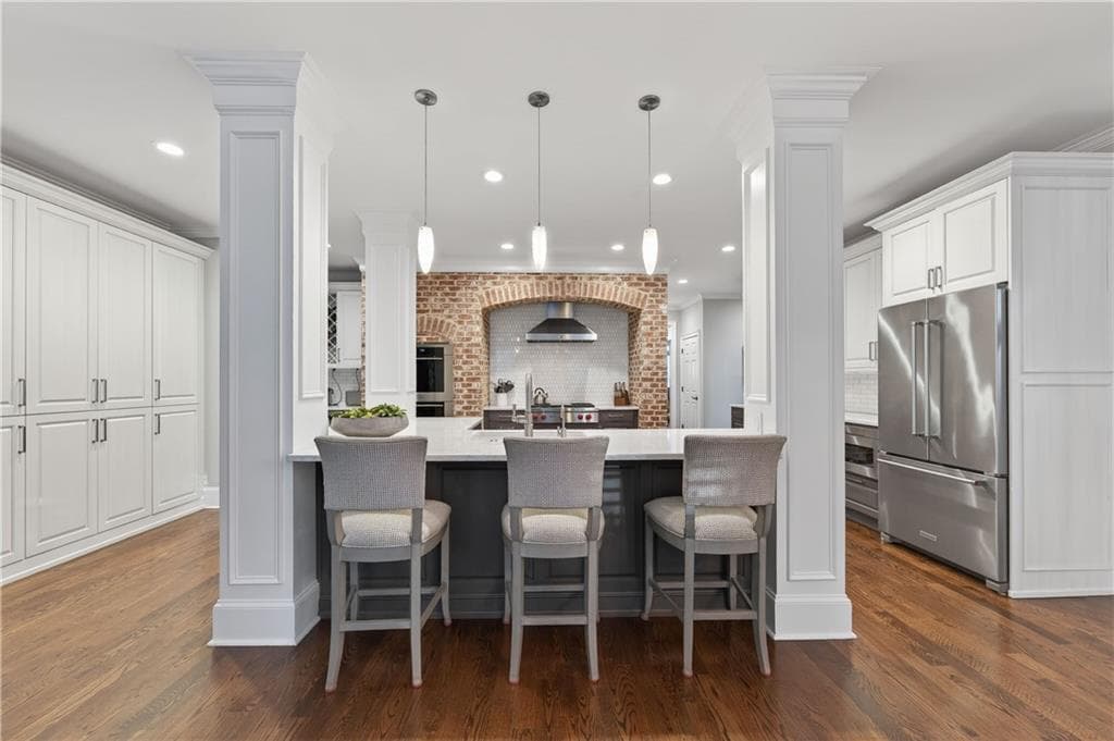 6 bedroom, 6 bathroom, 7,083 sq ft single family residence for sale at 1645 Eversedge Drive, Alpharetta, GA 30009 — photo 10