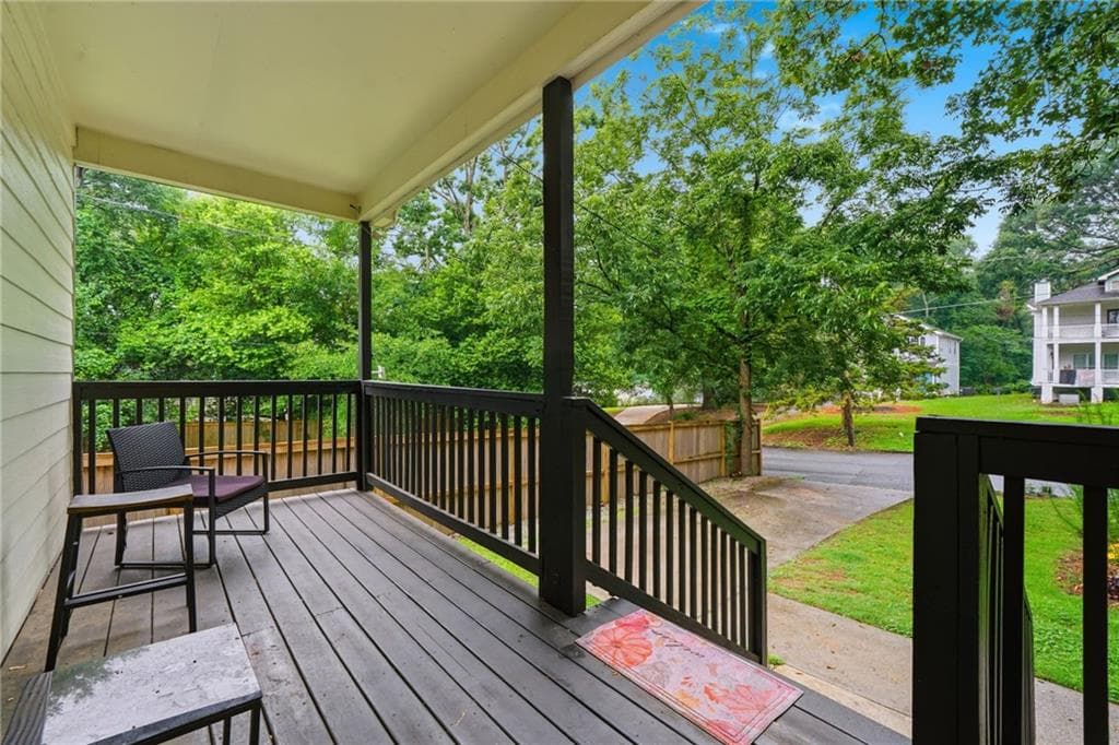 5 bedroom, 2 bathroom, 1,980 sq ft single family residence for sale at 1806 Charleston Avenue, Atlanta, GA 30315 — photo 6