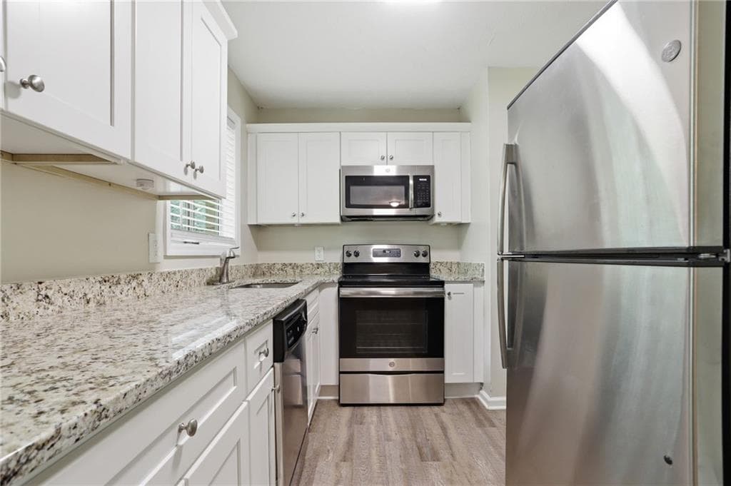 4 bedroom, 2 bathroom, 1,434 sq ft single family residence for sale at 4505 Wonder Valley Trail, Decatur, GA 30034 — photo 8