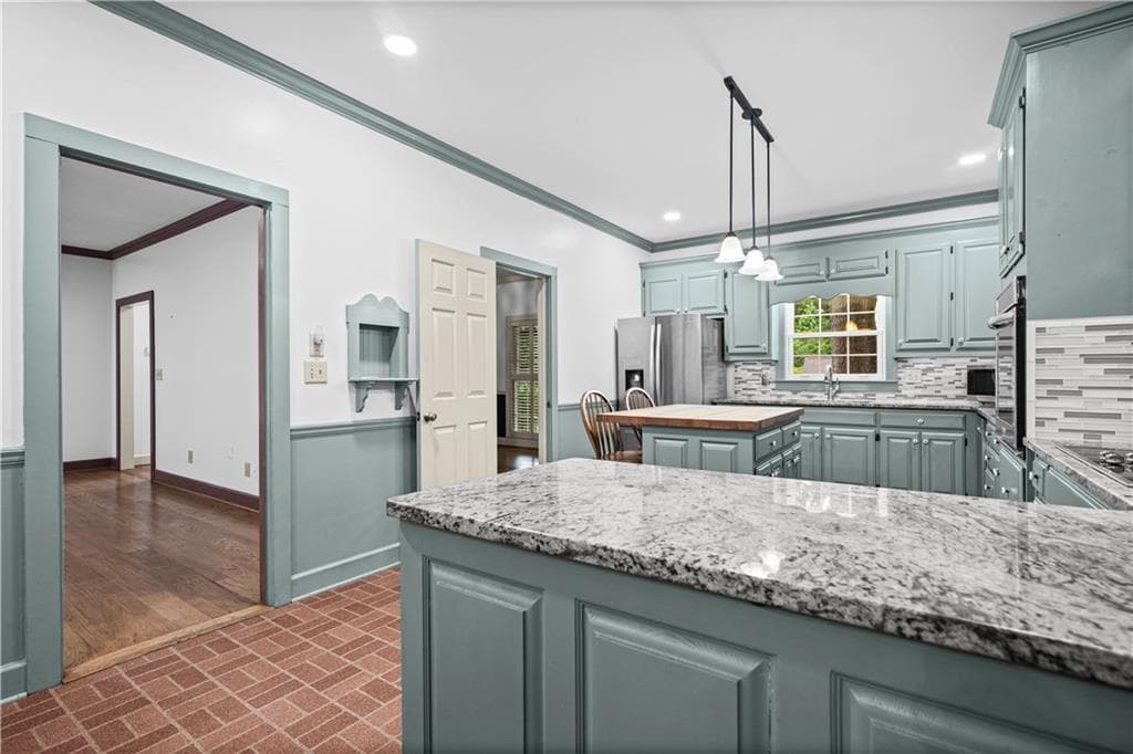 5 bedroom, 4 bathroom, 3,700 sq ft single family residence for sale at 4138 Town Branch Court, Covington, GA 30014 — photo 3