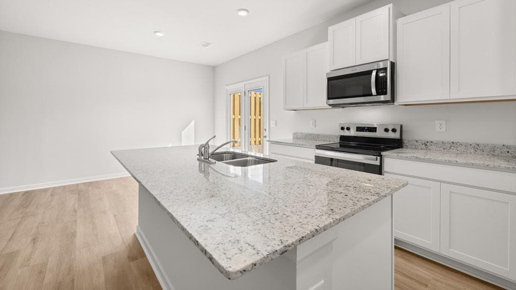 3 bedroom, 3 bathroom, 1,877 sq ft townhouse for sale at 244 Deerberry Drive, Jasper, GA 30143 — photo 8