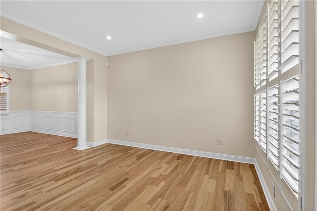 3 bedroom, 3 bathroom, 2,399 sq ft single family residence for sale at 125 Diamond Ridge Avenue, Canton, GA 30114 — photo 6