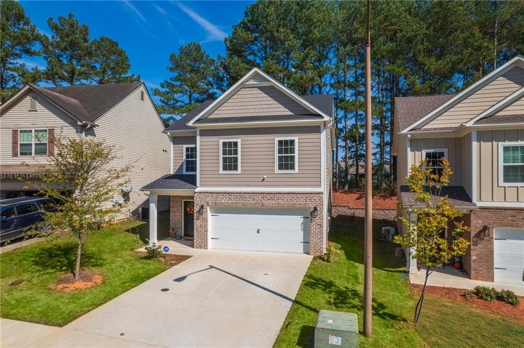 4 bedroom, 2 bathroom, 2,089 sq ft single family residence for sale at 239 Bethany Manor Court, Ball Ground, GA 30107 — photo 1 of 29