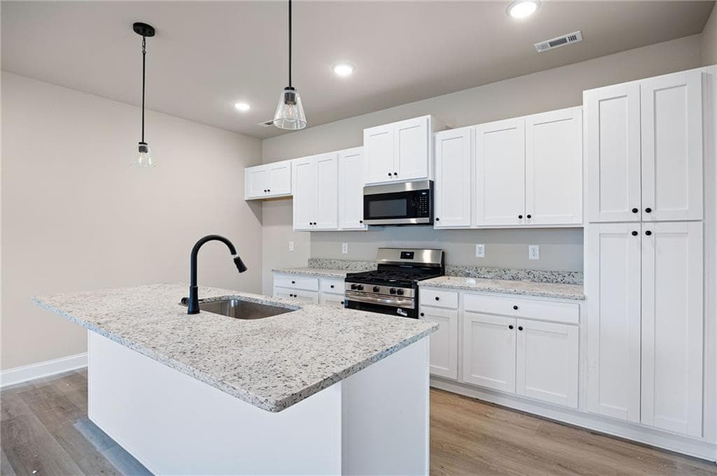 2 bedroom, 2 bathroom, 1,023 sq ft single family residence for sale at 106 Winston Way, Carrollton, GA 30117 — photo 9