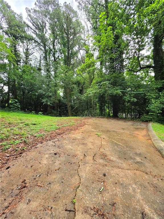 single family residence for sale at 618 Simone Way, Stone Mountain, GA 30087 — photo 5