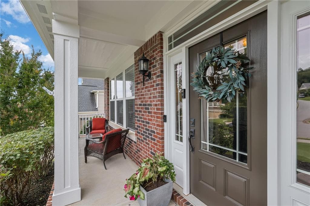 4 bedroom, 3 bathroom, 3,320 sq ft single family residence for sale at 1905 Warrington Way, Cumming, GA 30040 — photo 9
