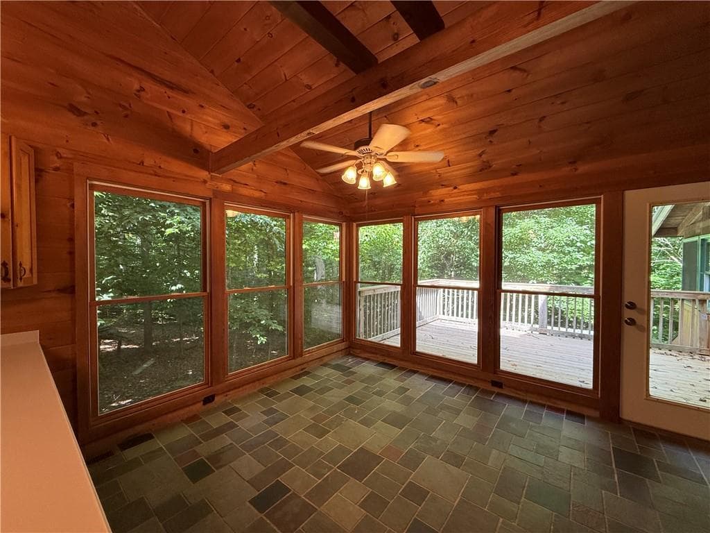 3 bedroom, 2 bathroom, 2,040 sq ft single family residence for rent at 2405 Mountain Road, Alpharetta, GA 30004 for $2,500 a month — photo 8