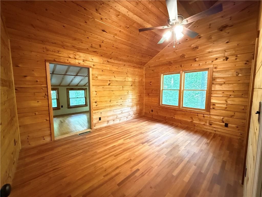3 bedroom, 2 bathroom, 2,040 sq ft single family residence for rent at 2405 Mountain Road, Alpharetta, GA 30004 for $2,500 a month — photo 10