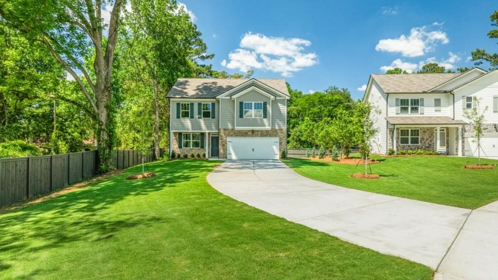 3 bedroom, 3 bathroom, 2,164 sq ft single family residence under contract at 2641 Indigo Road, Lithia Springs, GA 30122