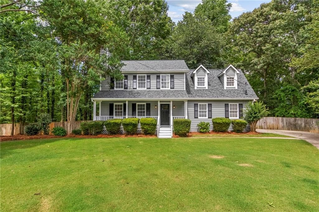 3 bedroom, 3 bathroom, 1,657 sq ft single family residence sold at 2109 Shay Court, Buford, GA 30519