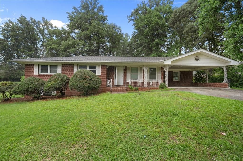 3 bedroom, 2 bathroom, 1,673 sq ft single family residence sold at 3849 Yates Drive, Lithia Springs, GA 30122