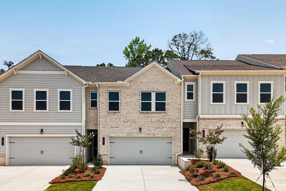 3 bedroom, 3 bathroom, 1,888 sq ft townhouse sold at 3691 Sagecrest Drive, Buford, GA 30519